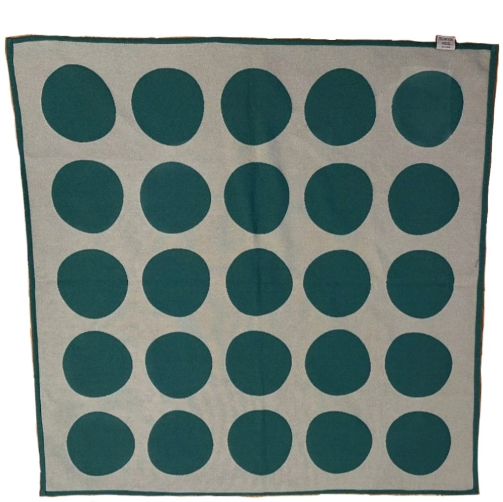 Maven Retro Mod Polka Dot Picnic Throw Blanket - Picture 2 of 6
